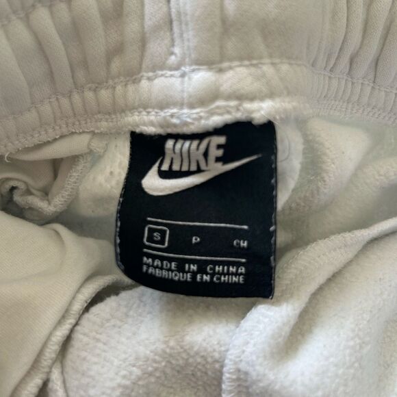 Nike Club Fleece Joggers Womens Small White Sweatpants Embroidered Swoosh - flaw - Picture 4 of 13